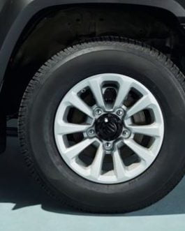 Alloy wheel, 5.5J x 15″ – Silver Finish